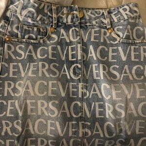 Versace High Rise Logo Skirt size XS
